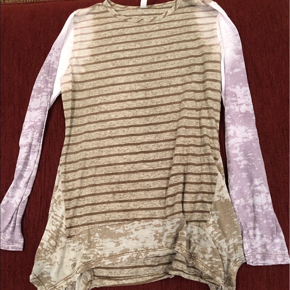 Gypsy brand, Girls long sleeved cotton top, size L